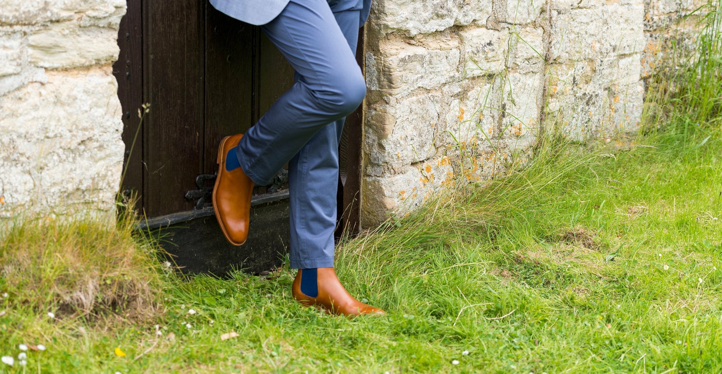 Mens Hopper - Cedar Calf / Navy Elastic Chelsea boot | Barker Shoes